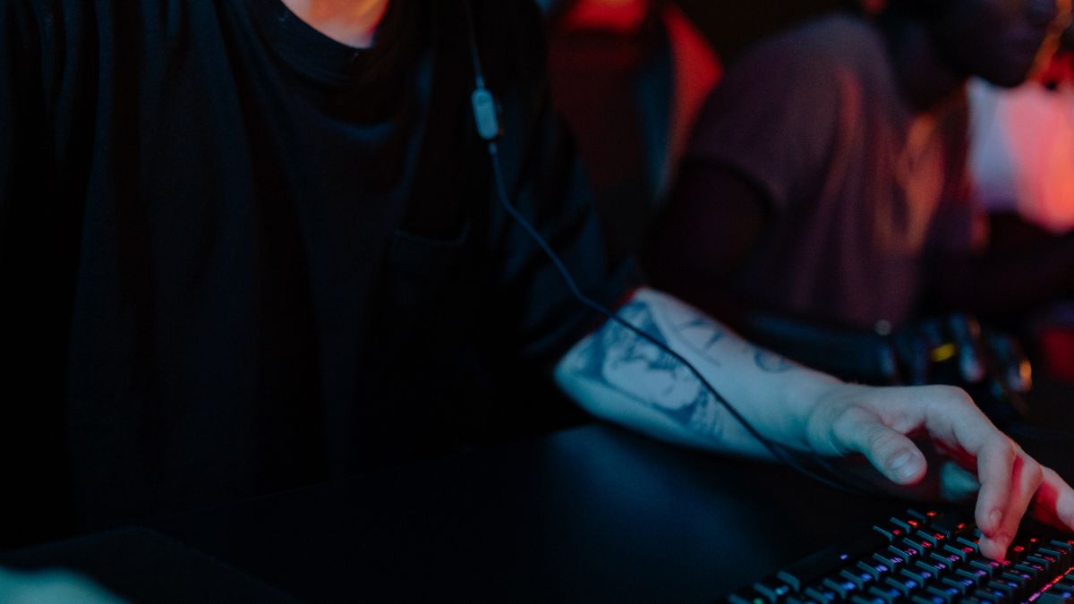 0-day exploit: how do hackers take advantage of it before everyone else?